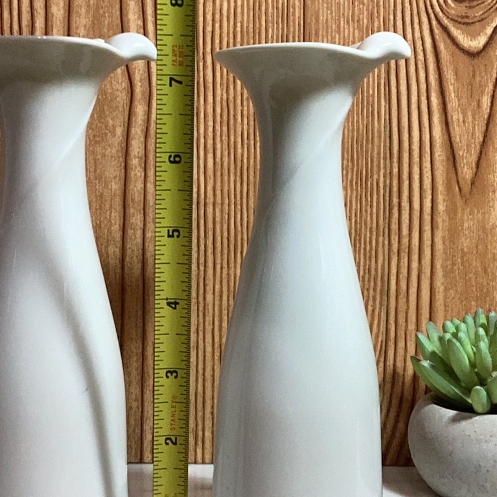 Vintage Dansk Tapered Dove Tale 7.5”Elegant White Porcelain Vases a pair of - Picture 2 of 5